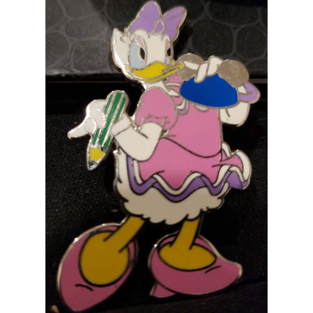 Disney Pin 62159 TDR Character Sketch Daisy Duck Japan 25th Anniversary Artist